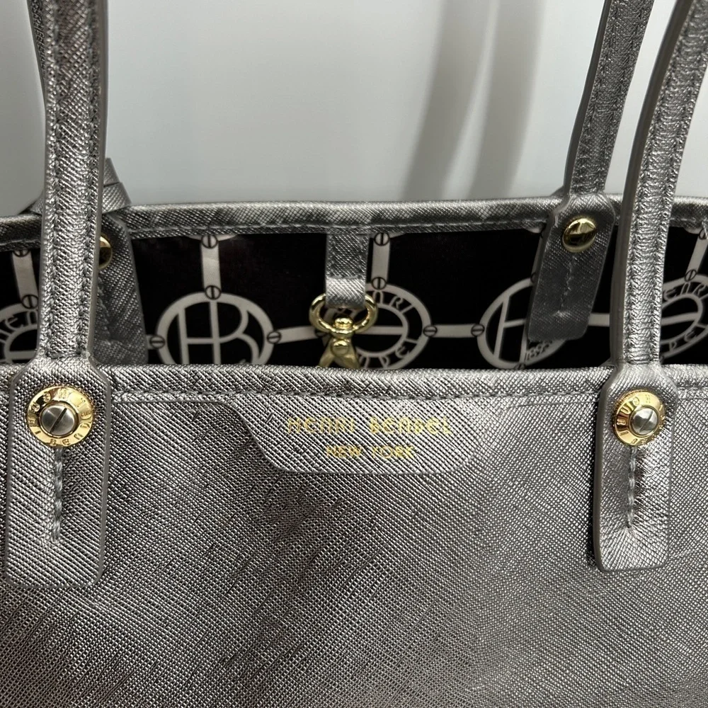 HENRI BENDEL Silver Metallic Leather Large Tote Bag Purse Excellent Condition